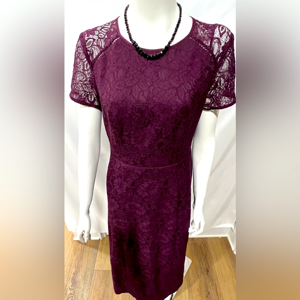 🔥🔥Stunning and vibrant, formal lace dress 👗✨💕